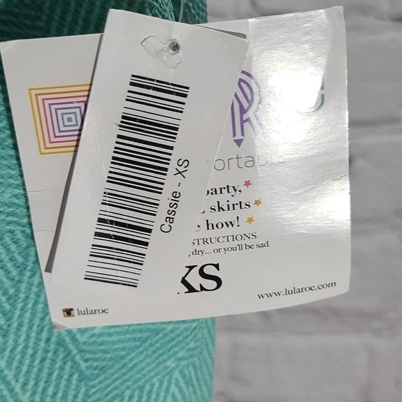 Lularoe light blue pencil skirt with design - Picture 5 of 14